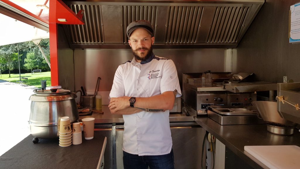 Imagen de Daniel, el trabajador de la primera Food Truck