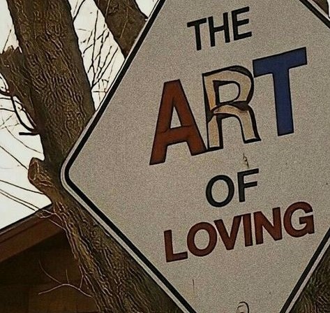 Senyal: The Art of Loving