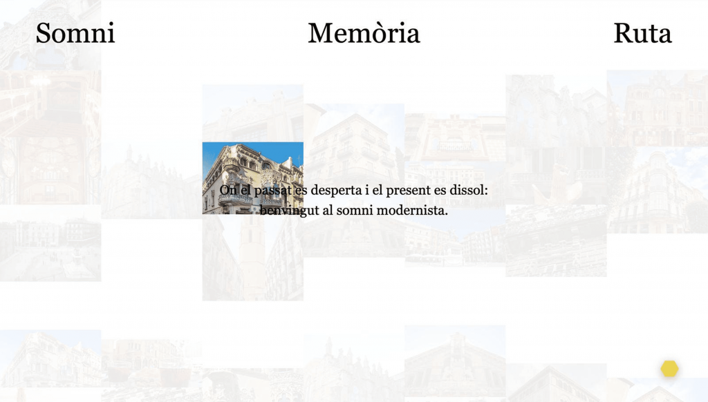 Captura de pantalla de linici de la pàgina web del modernisme de reus. Es veuen tres apartats: Somni, Memòria i Ruta. i un mosaic que es va descobrint. Al mig un text de: "On el passat es despertar i el present es dissol: benvingut al somni modernista"