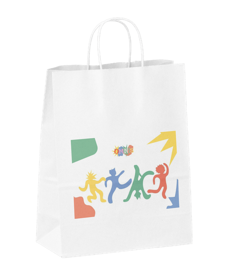 Bolsa de regalo blanca con el logo central de OMNIS y la ilustración de los personajes en la base.