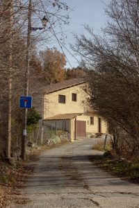 Poble, Muntanya i Silenci