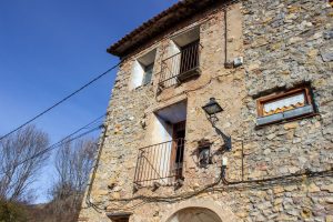 Poble, Muntanya i Silenci