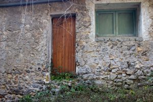 Poble, Muntanya i Silenci