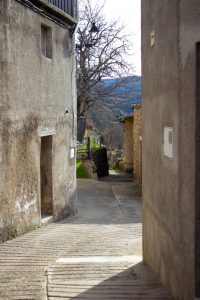 Poble, Muntanya i Silenci